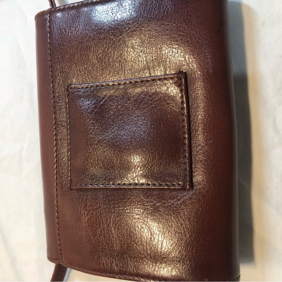 Small Wallet with Crossbody detachable Strap card holders and change pocket - Picture 4 of 11